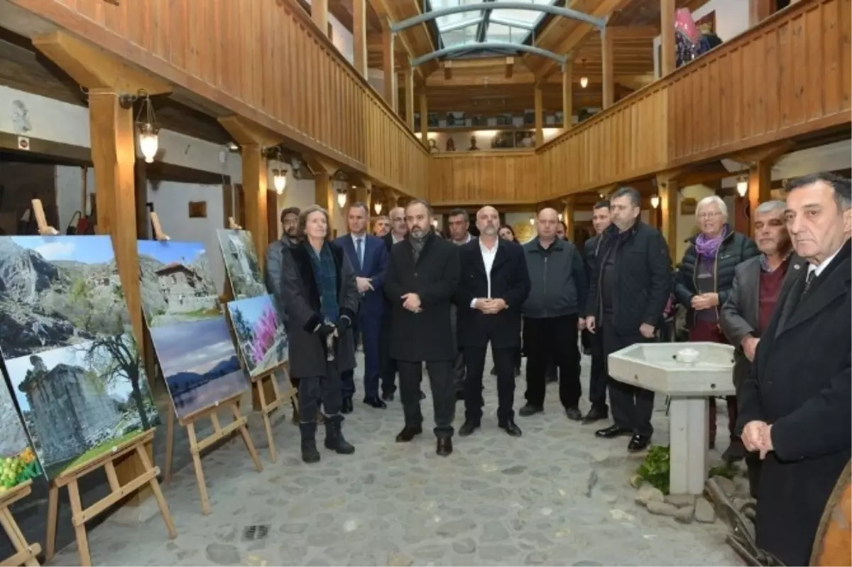 İtalyan Öğrenciler Evliya Çelebi Yolunu Fotoğrafladı