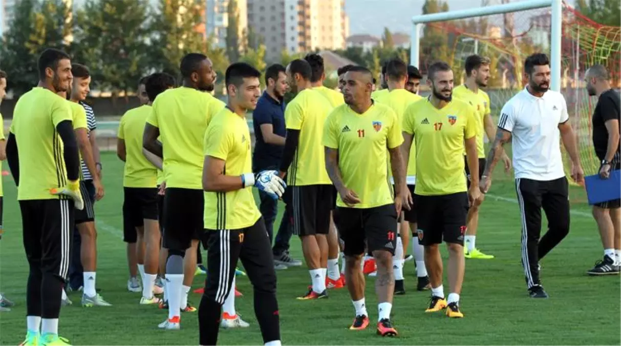 Kayserispor Galibiyete Odaklandı