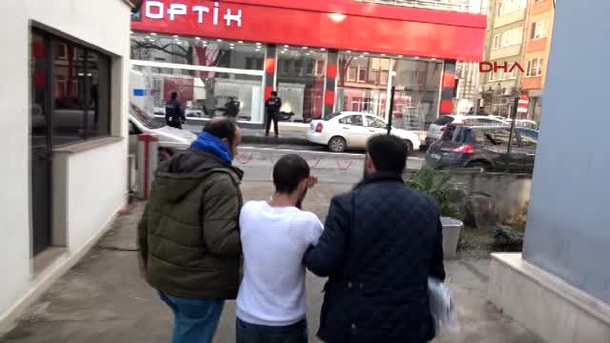 Polis Merkezine İmza İçin Geldi Gözaltına Alındı