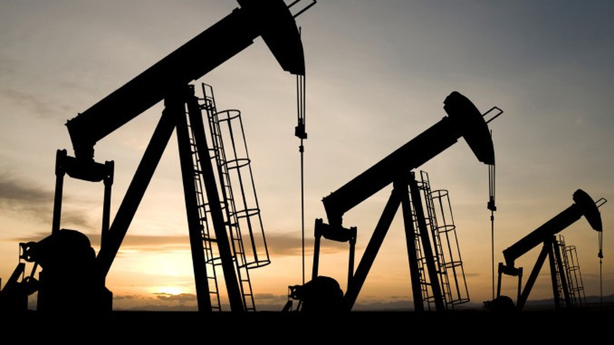 Rusya\'nın 2017 Petrol İhracatı 279 Milyon Tonu Bulacak