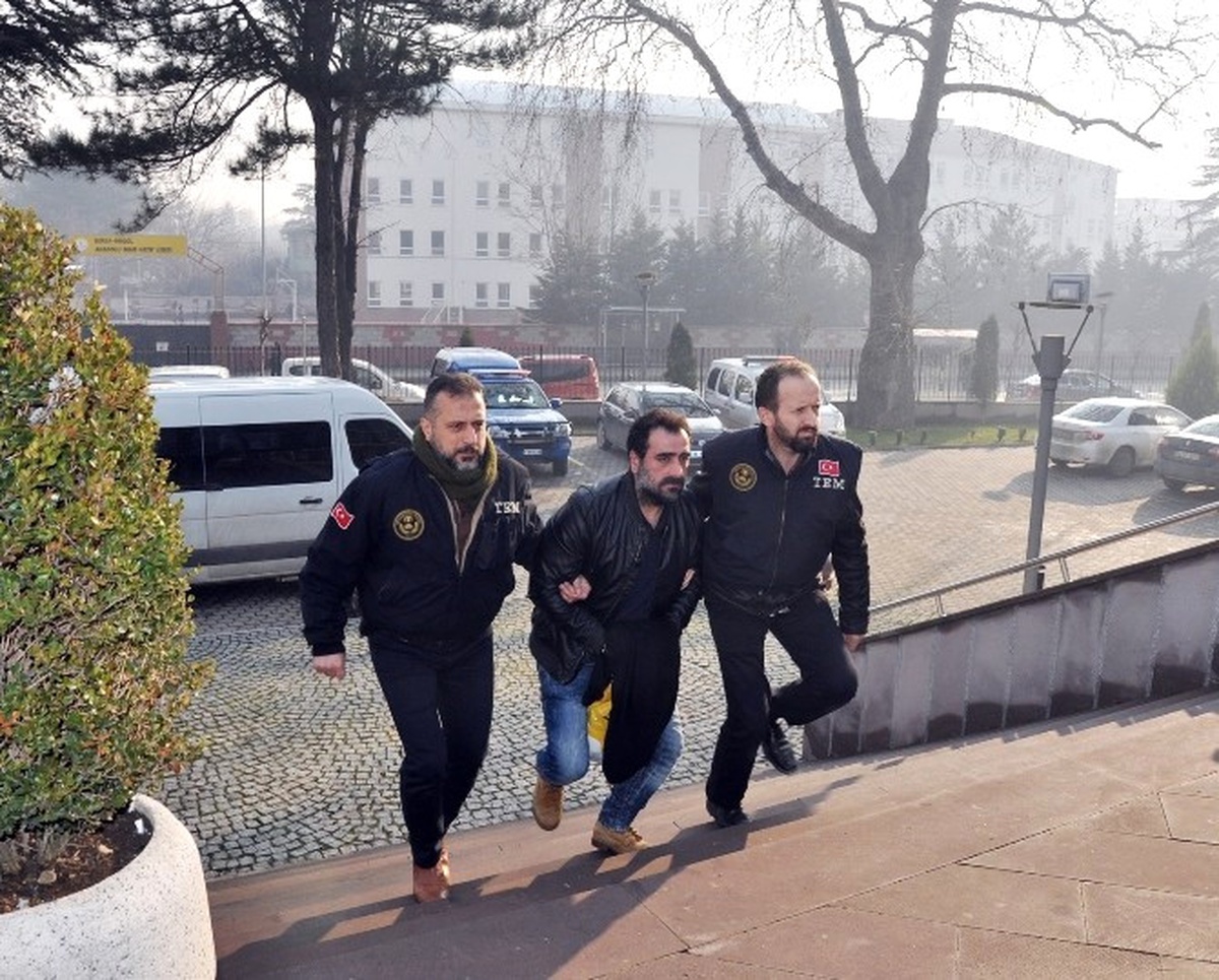 Terör Örgütü Propagandası Yapan 3 Kişi Tutuklandı