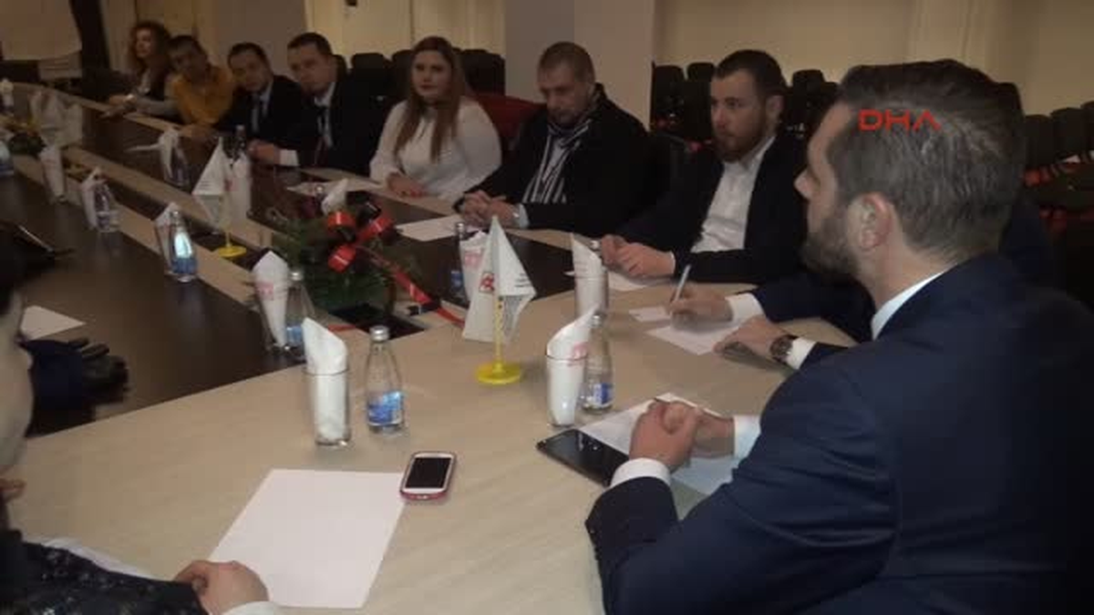 Türkiye Mezunu Kosovalı Gençler Biz Türkiye\'nin Burada Gayri Resmi Büyükelçileriyiz