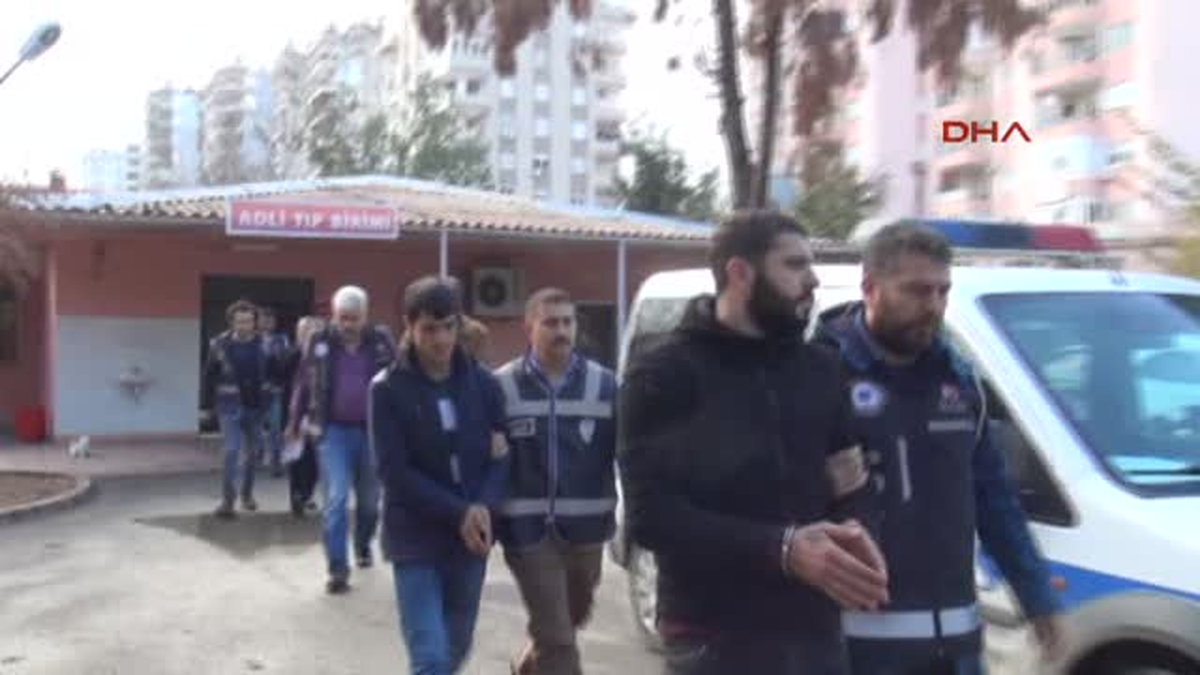 Adana\'da Yılbaşı Öncesi Sahte Içki Operasyonu: 14 Gözaltı