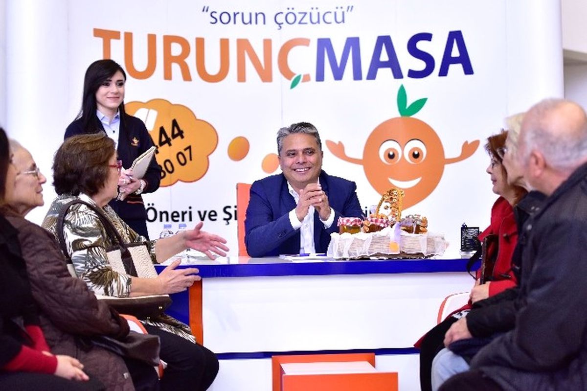 Başkan Uysal\'a Turunç Reçeli Hediyesi