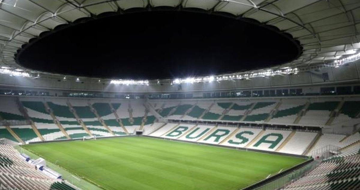 Bursaspor'un, Büyükşehir Belediyesi Stadyumu'ndaki Hakları 29 Yıla Çıkarıldı