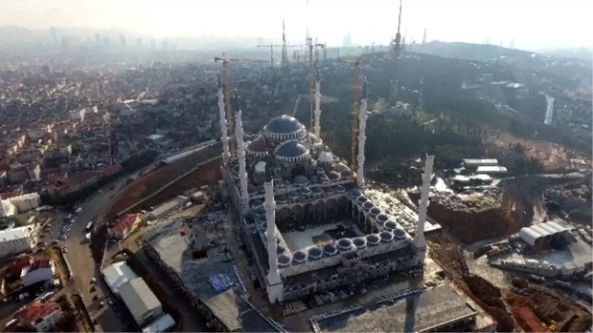 Çamlıca Camii\'nde Son Durum Havadan Görüntülendi