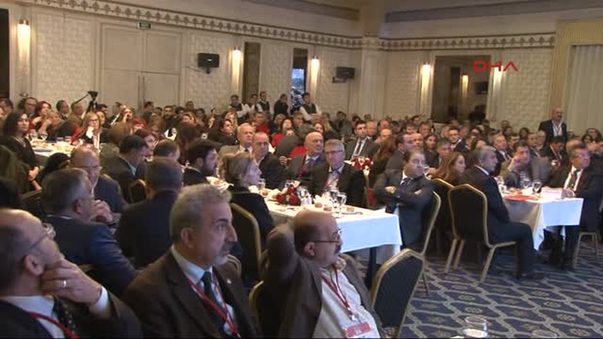 CHP Istanbul Il Başkanlığı\'ndan Yıl Sonu Değerlendirme Toplantısı