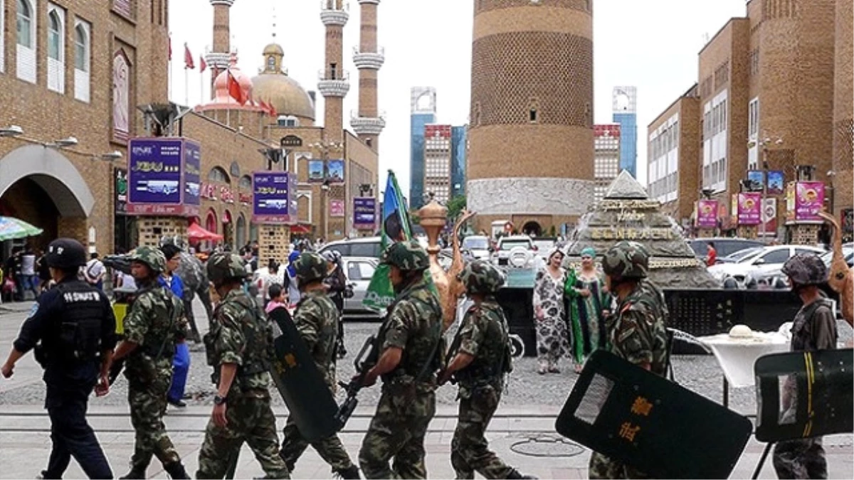Çin\'in Uygur Bölgesinde Bombalı Saldırı Girişimi İddiası