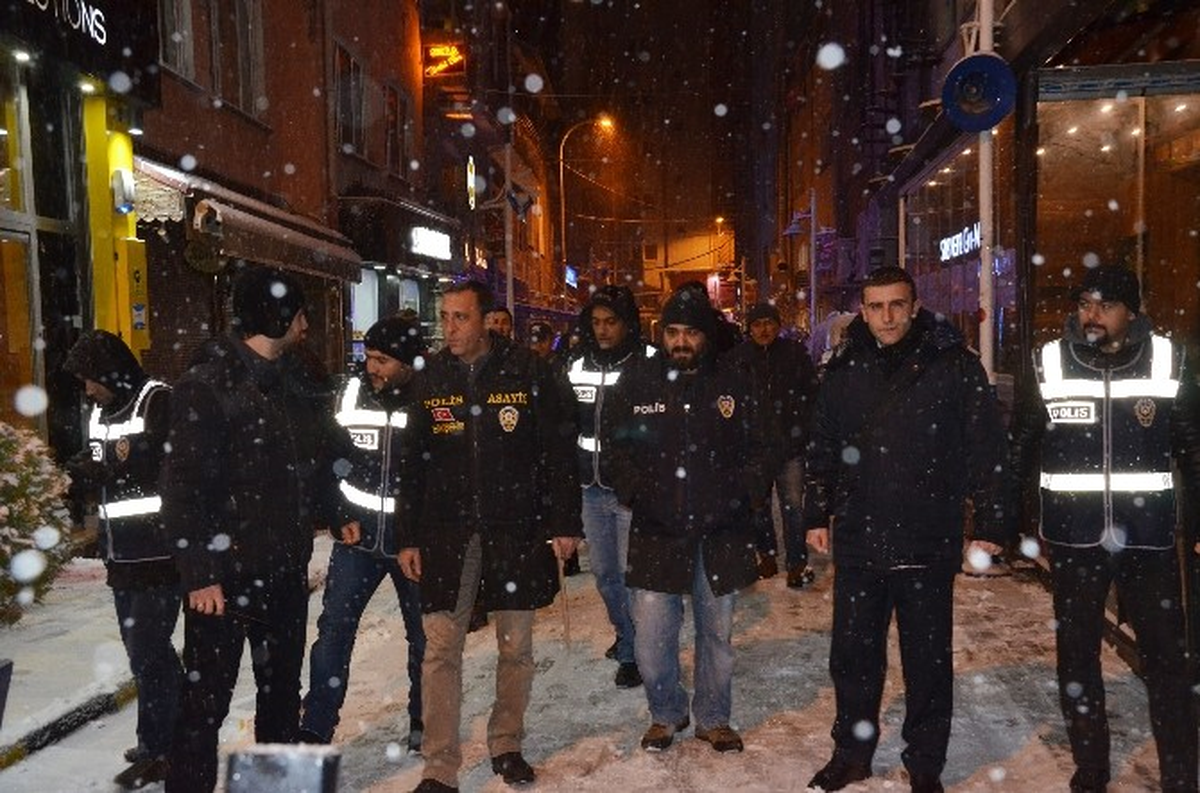 Eskişehir\'de Yılbaşı Öncesi Asayiş Denetimleri Arttı
