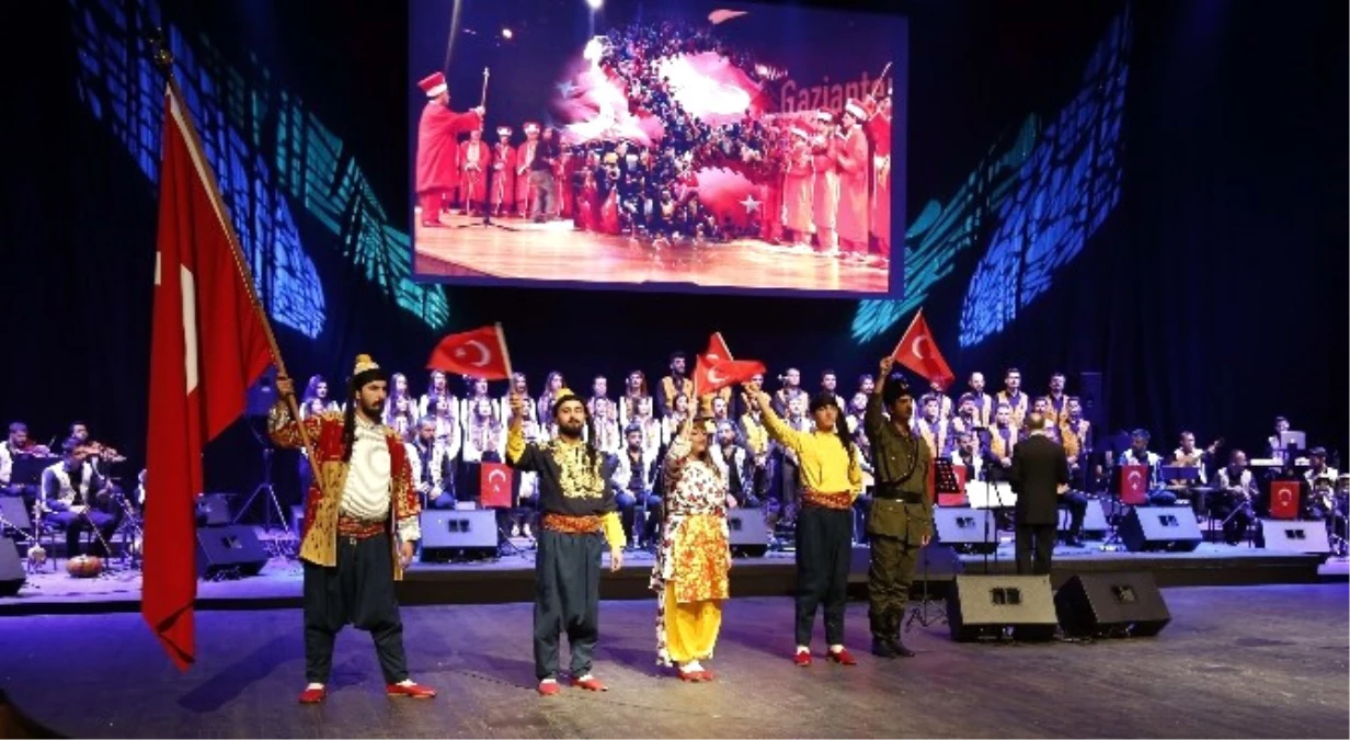 Gaün\'de Muhteşem Türk Halk Müziği Gecesi