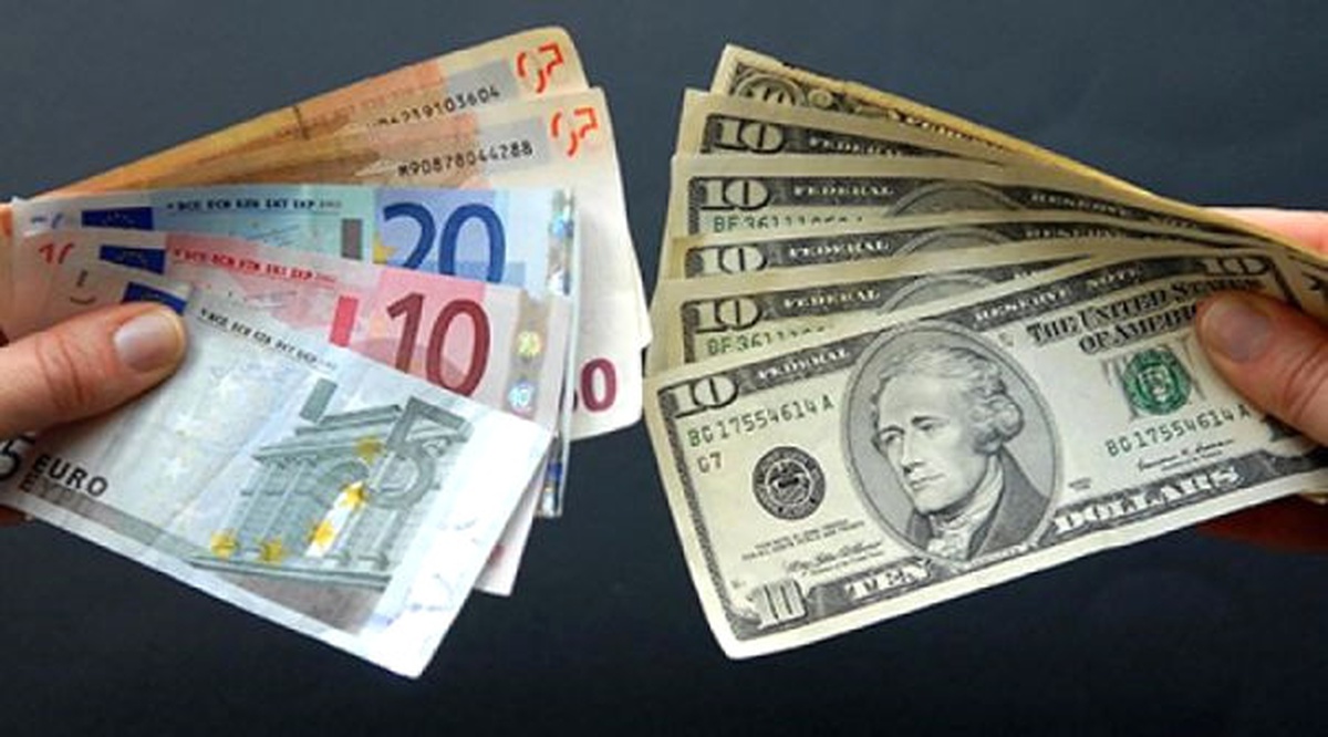 Hacimsiz Piyasada Dolar 3.53 Lirayı, Euro 3.70 Lirayı Aştı