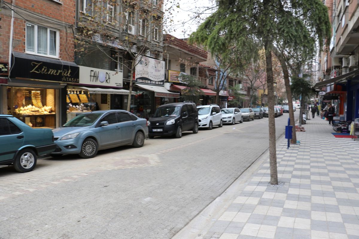 Hürriyet Bulvarı\'nda 7 Bin Metrekarelik Çalışma