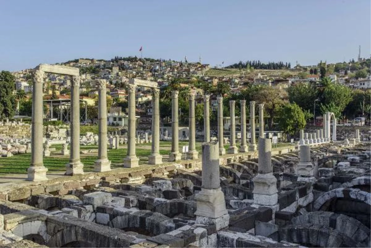 İzmir Büyükşehir\'den Tarihi Kazılara Artan Destek