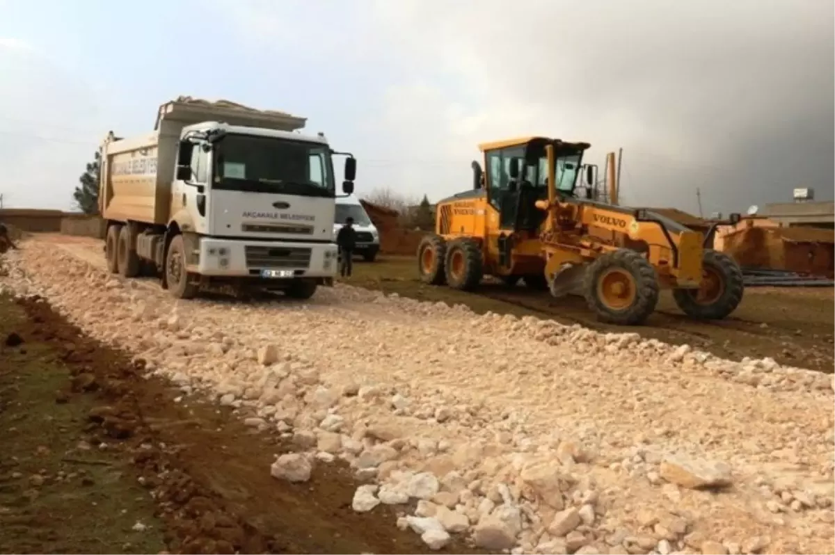 Mahalle Sakinlerinden Akçakale Belediyesine Pankartlı Teşekkür