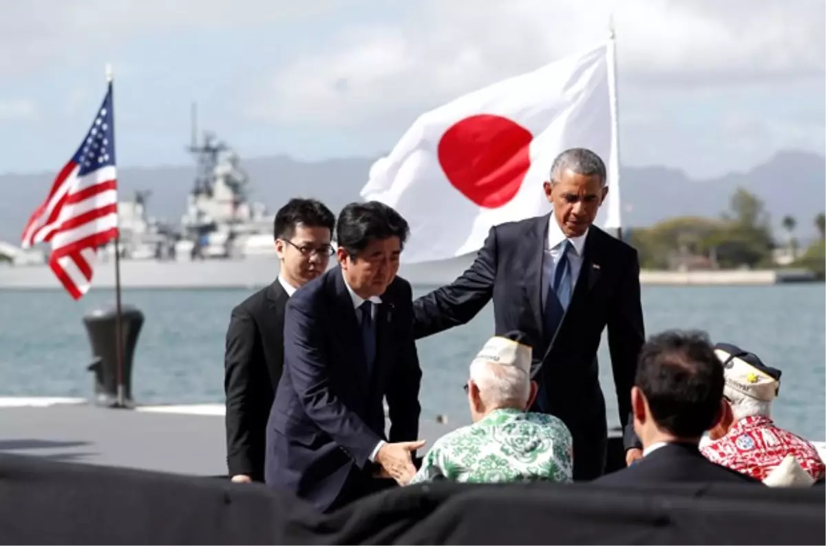 Obama ve Abe\'den Pearl Harbor\'da Tarihi Buluşma