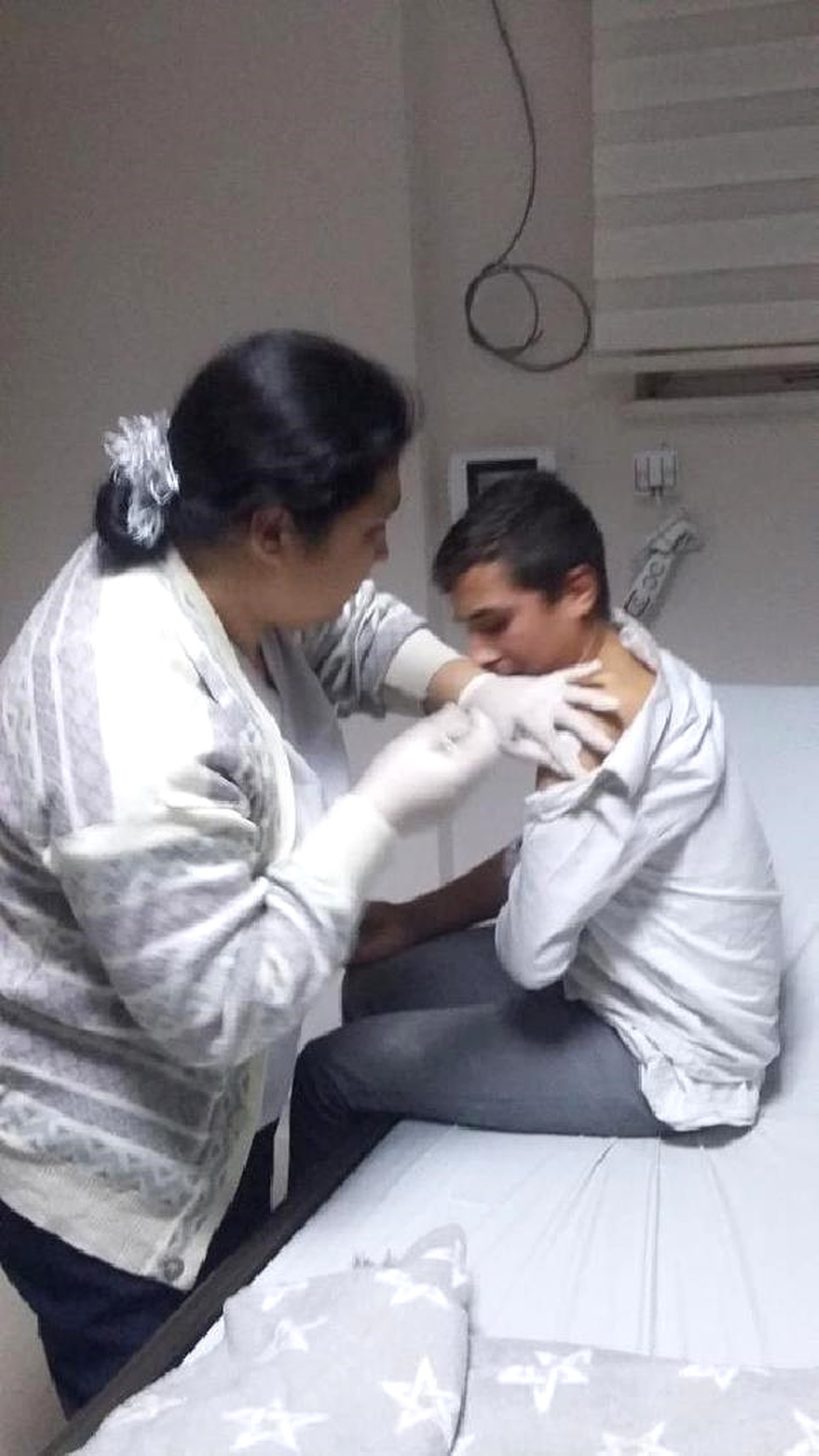 Öğrenci Sevrivisi Uçuruma Yuvarlandı: 8 Yaralı