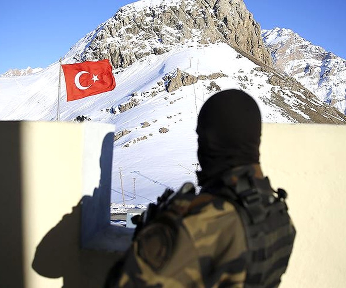 PKK\'nın Kaçırdığı Kız Çocuğu Güvenlik Güçlerine Sığındı