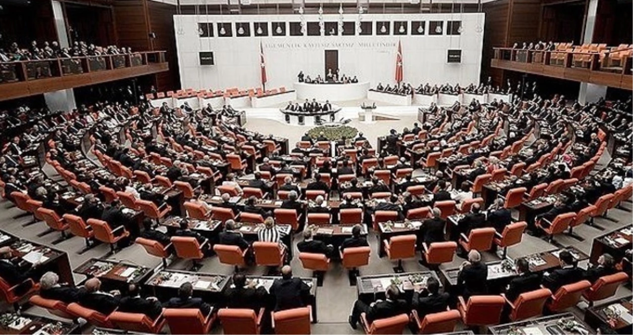 Yeni Anayasada 7. Madde Kabul Edildi! Cumhurbaşkanlığı İçin de Doğuştan Türk Olma Şartı Kalkacak