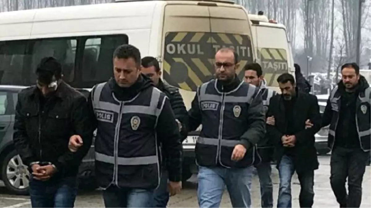 Telefon Dolandırıcısını Polise Yakalattı