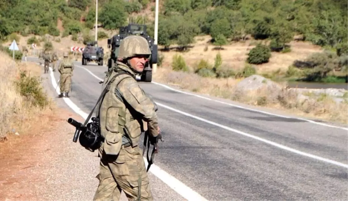 Tunceli Çatışma: 1 Asker Şehit, 2 Terörist Öldürüldü