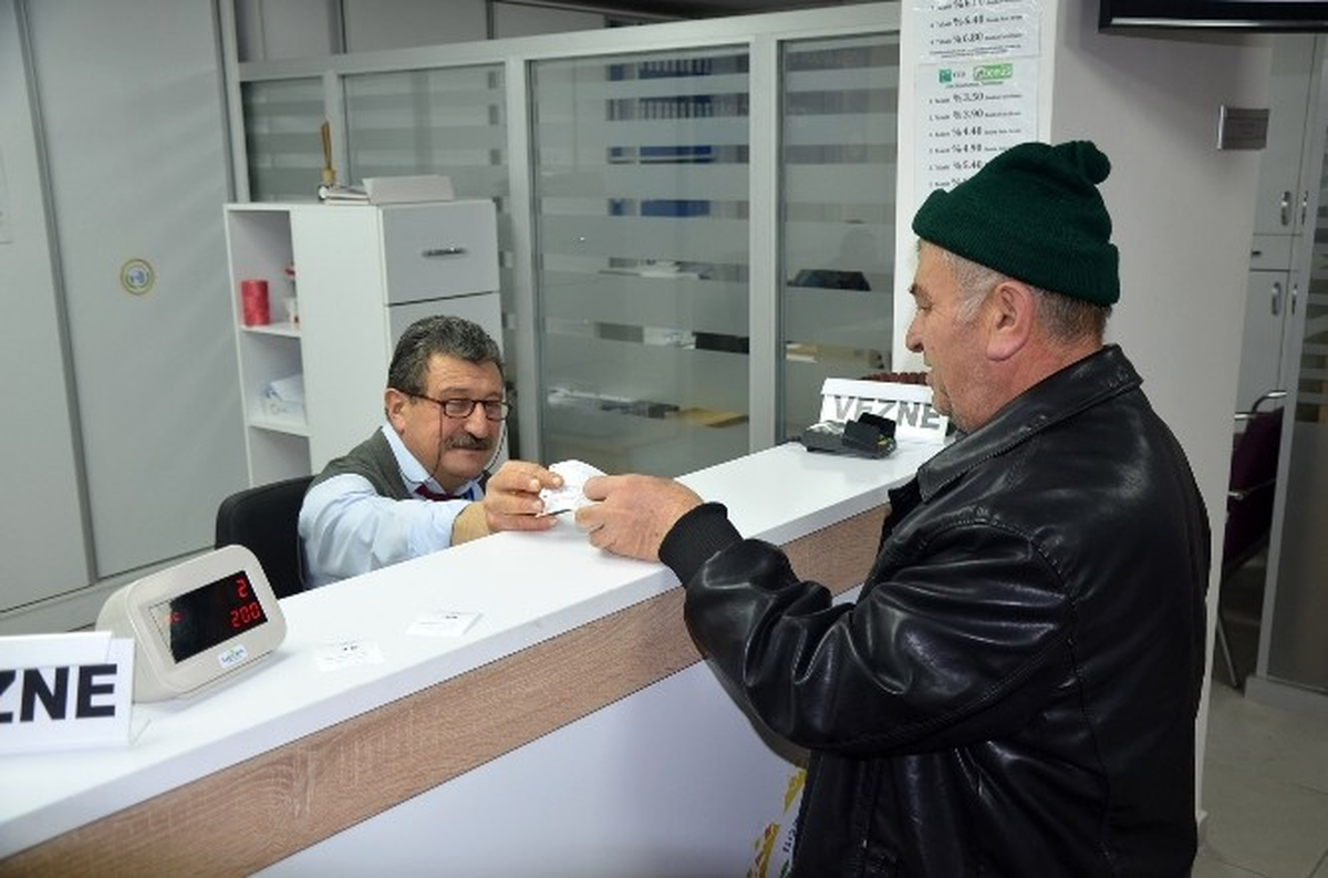 Vezneler Öğle Saatinde de Açık Olacak
