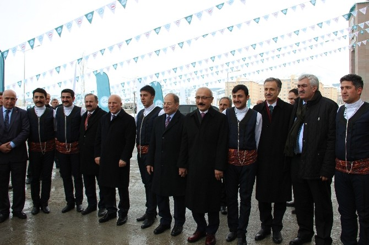 Bakan Akdağ: "Teröre Nefes Aldırmamaya Kararlıyız"