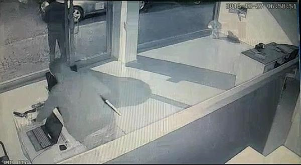 Bilgisayar Hırsızlığı Güvenli Kamerasına Yansıdı