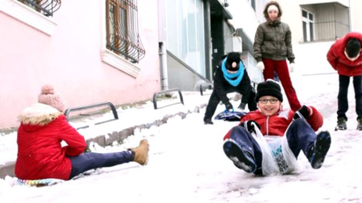 Bolu\'da Eğitime Kar Engeli