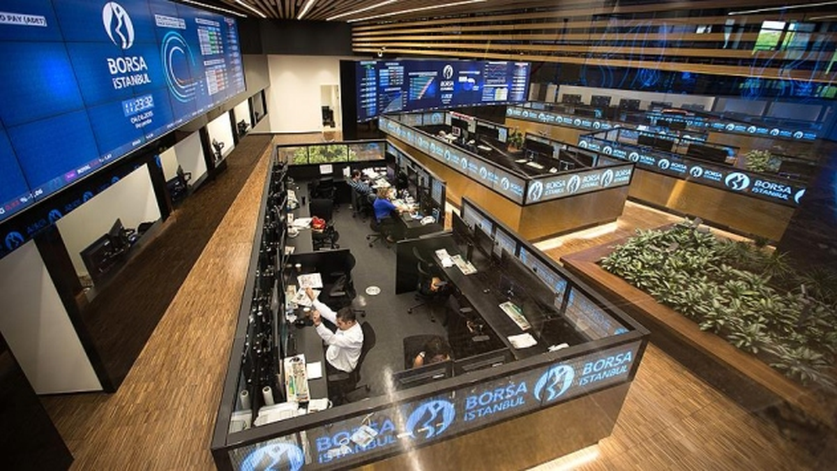 Borsa İlk Yarıda Yükseldi