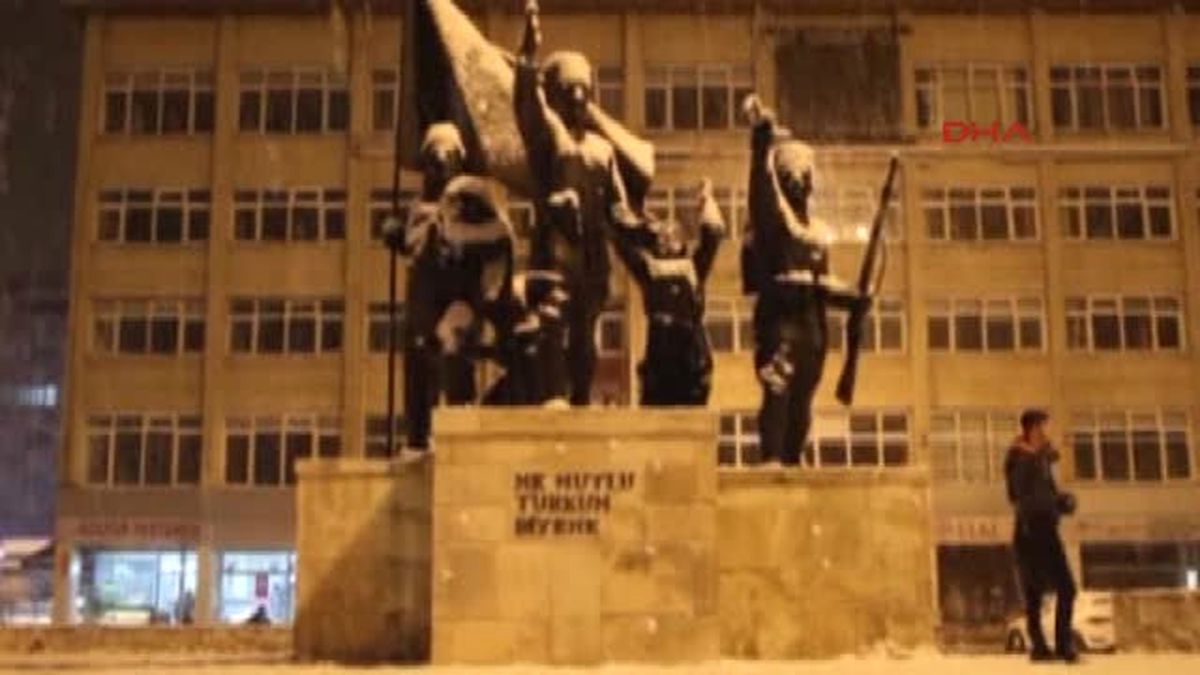 Burdur\'da Kar Yağışı