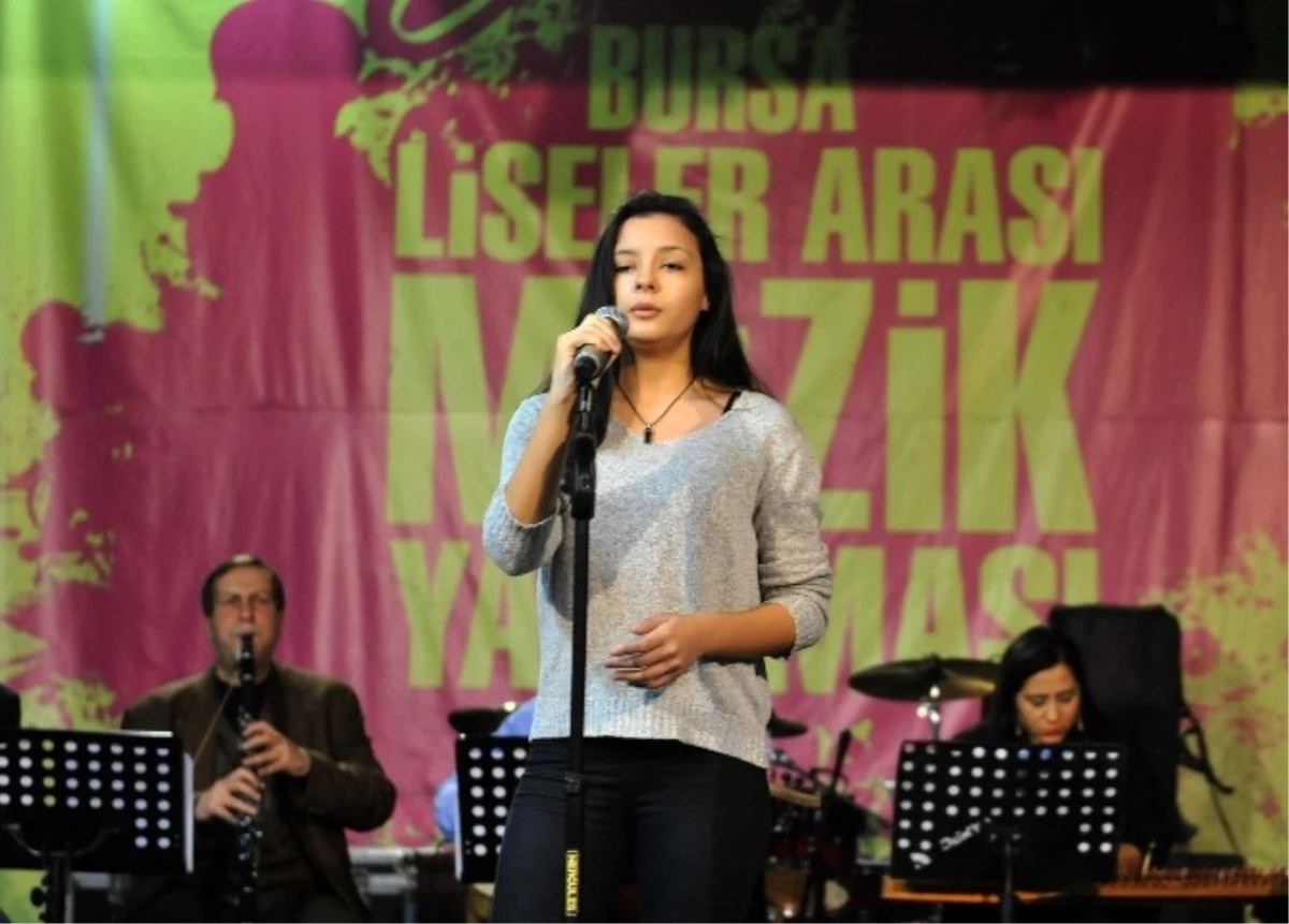 Bursa\'da Genç Star Müzik Yarışması\'na Rekor Başvuru