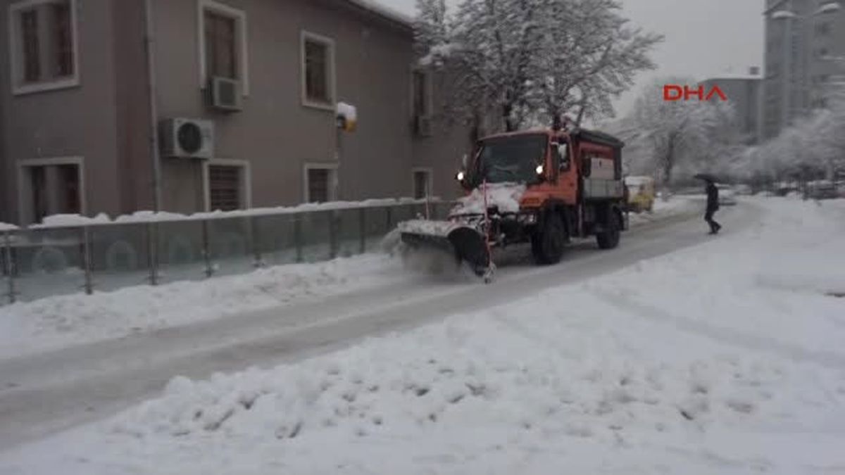 Çankırı\'da Kar Esareti ve Kartpostallık Görüntüler