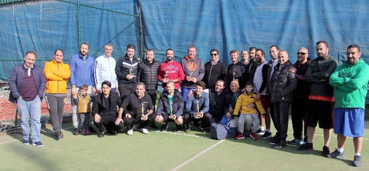 Çukurova Giad Ailesi Spor Turnuvası\'nda Yarışarak Kaynaştı