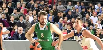 Daçka, Euroleague'de İlk yarıyı Barcelona'da tamamlıyor