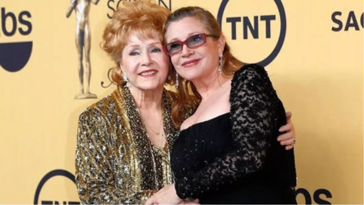 Debbie Reynolds Kızı Carrie Fisher\'in Ölümünden Bir Gün Sonra Vefat Etti