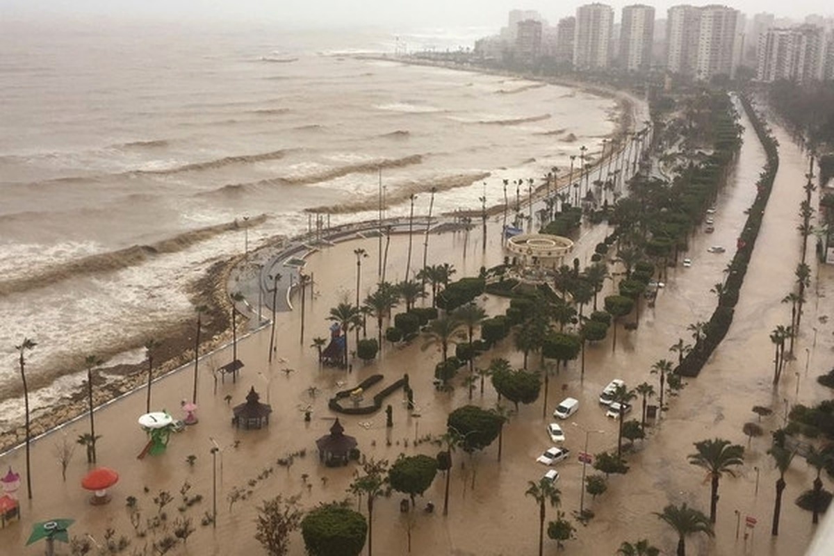 Derleme - Mersin\'deki Sele İlişkin Haberlerimizi Derleyerek Yeniden Yayımlıyoruz.Saygılarımızla.