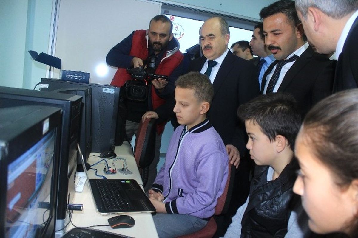 Düzce Kodluyor" Projenin Tanıtımı Yapıldı