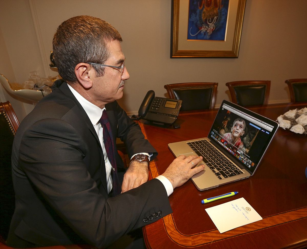DüzeltmeBaşbakan Yardımcısı Nurettin Canikli\'nin, Aa\'nın "Yılın Fotoğrafları" Oylamasına Katılımına...