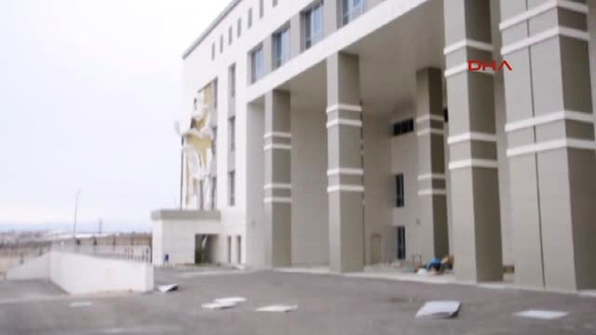 Edirne\'de Şiddetli Rüzgar Etkili Oldu