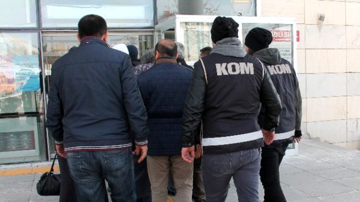Fetö\'nün Askeri Yapılanmasına Yönelik Soruşturma