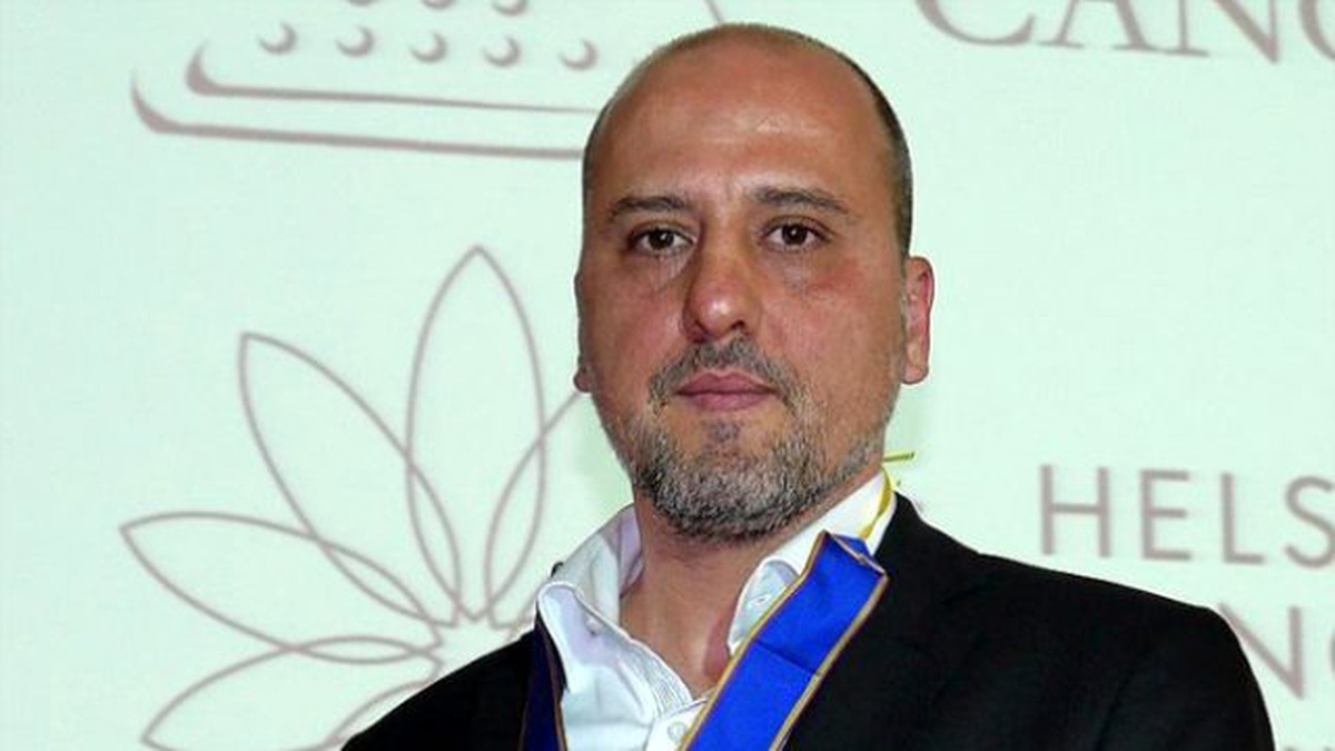 Gazeteci Ahmet Şık Gözaltına Alındı.