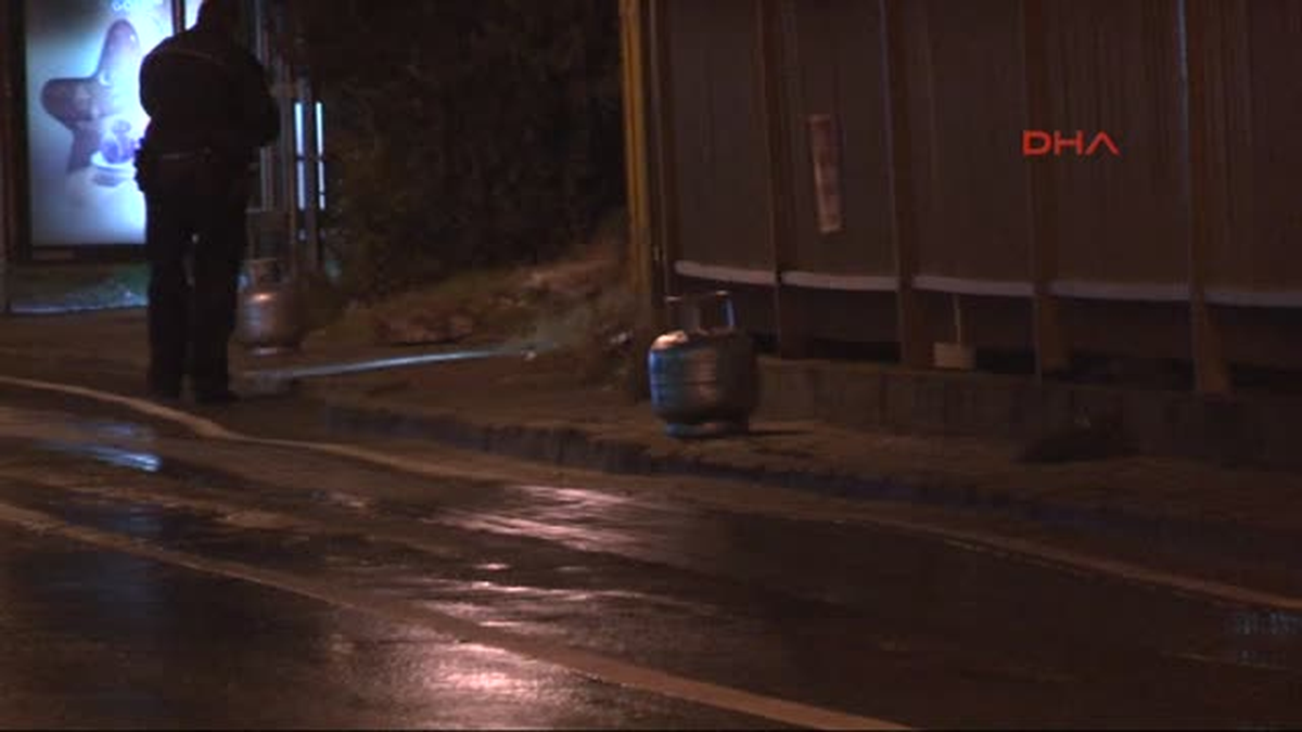 Izmir Şüpheli Tüpler Panik Yarattı