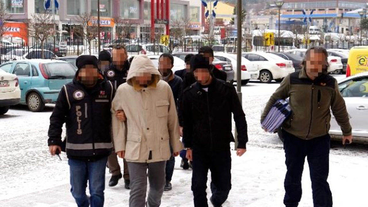 Kastamonu\'da Fetö Elebaşına Ait Kitapları Saklayan Bir Kişi Yakalandı
