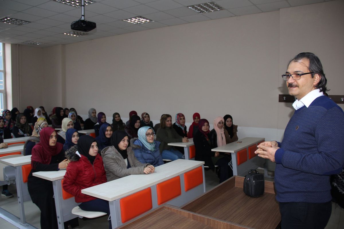 Liseli Öğrenciler Kampüsü Gezdi