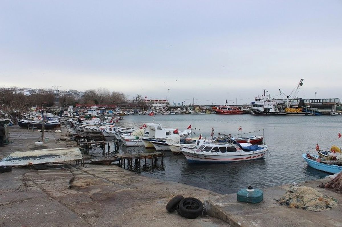 Marmara\'da Deniz Ulaşımına Poyraz Engeli
