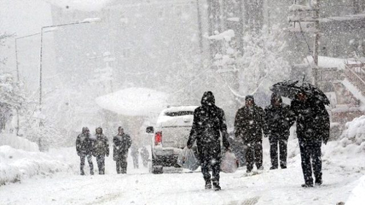 Meteoroloji\'den "Kuvvetli Kar Yağışı" Uyarısı