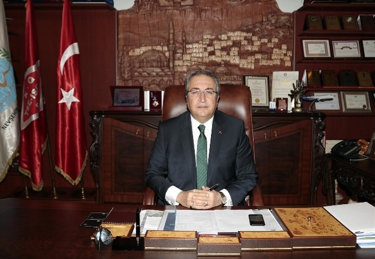 Nevşehir Belediye Başkanı Ünver: "2017 Yılında Nevşehir, Dev Yatırımlarla Yoluna Devam Edecek"