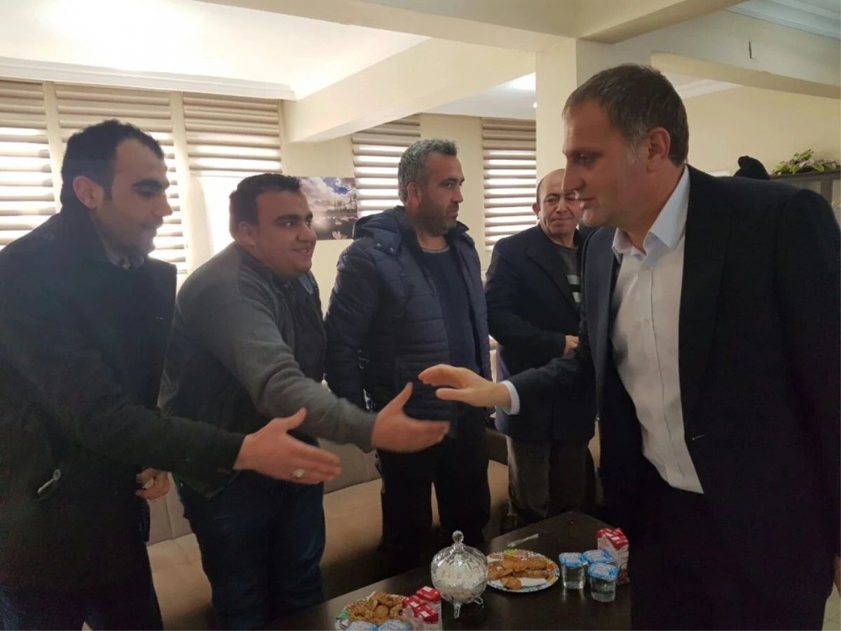 Pervari Belediye Başkanı Özcan, Esnafla Görüştü