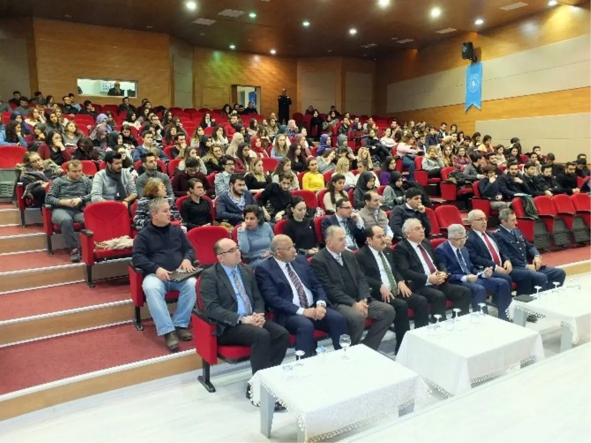 Suriye\'nin Geleceği Tartışıldı