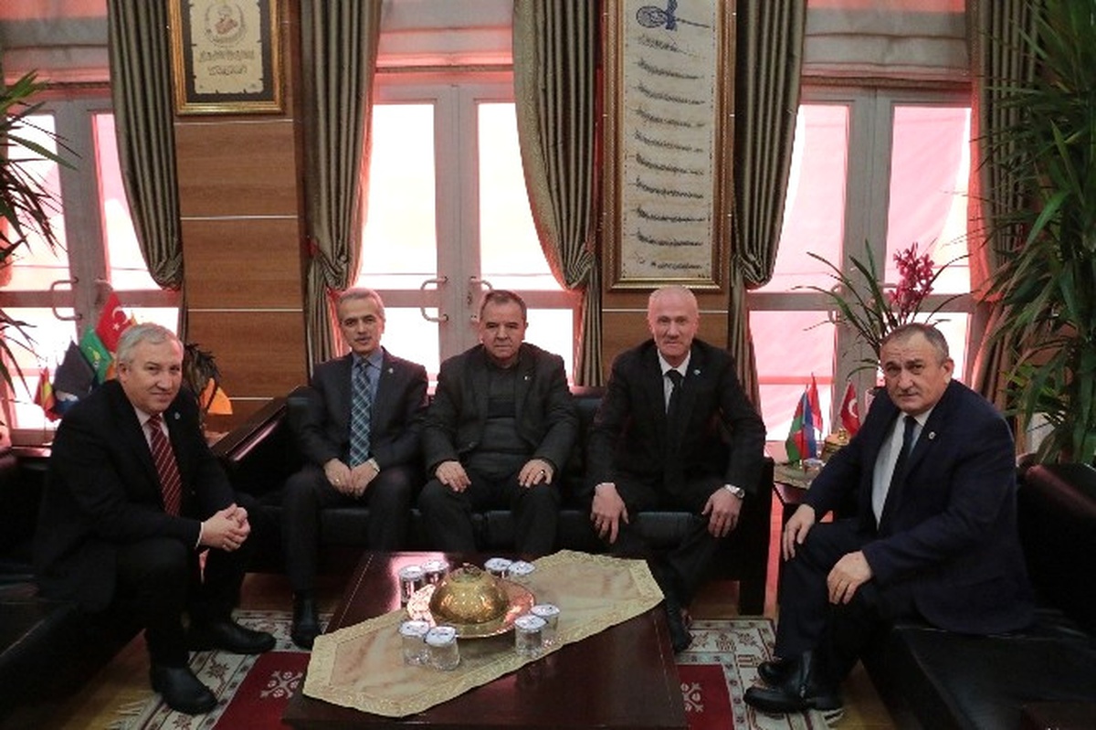 Türk Ocakları\'ndan Başkan Yılmaz\'a Ziyaret